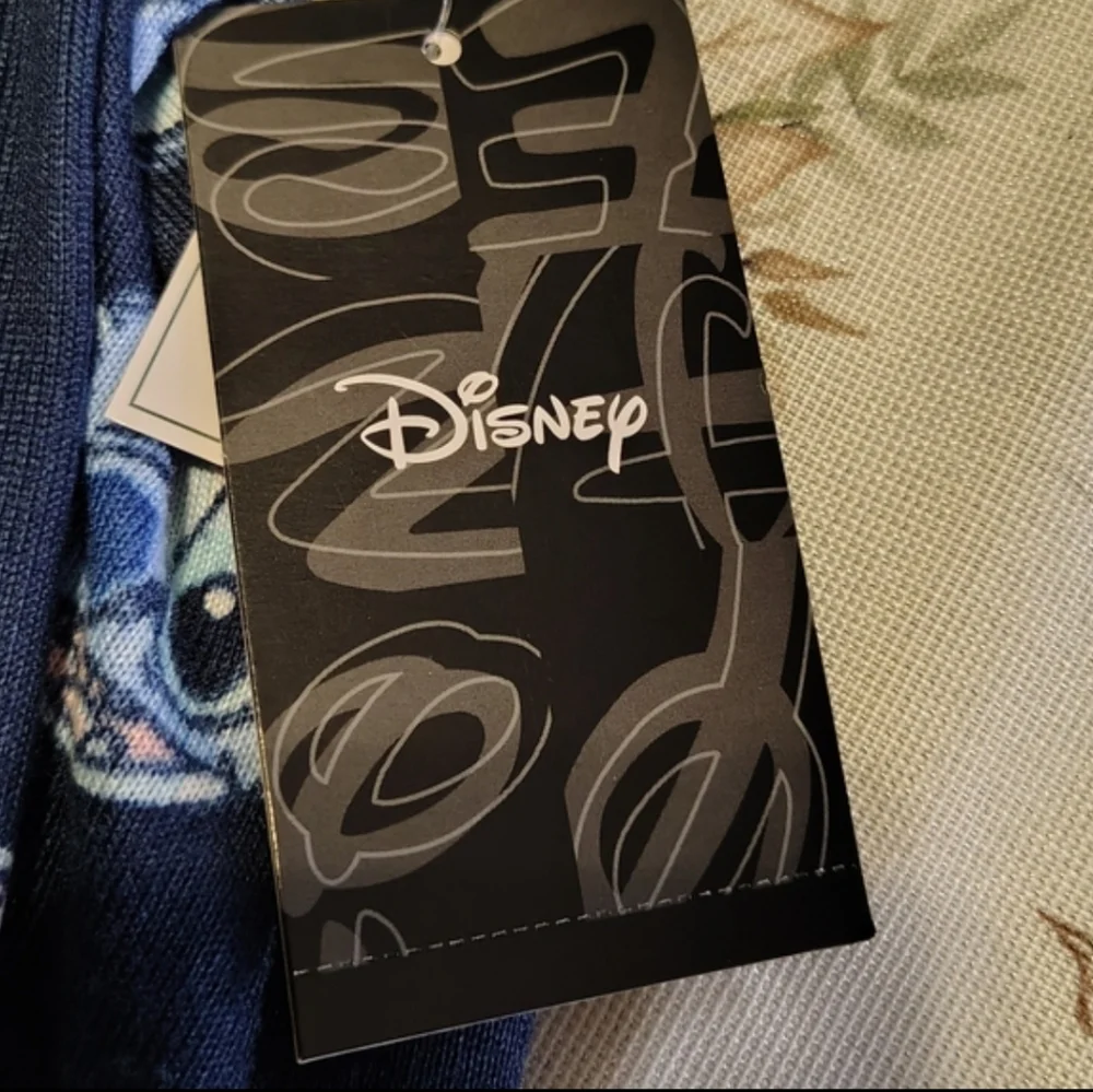 Disney's Lilo and Stitch Super Soft Blue and Pink Pajama Nightgown Size Small - Picture 13 of 13